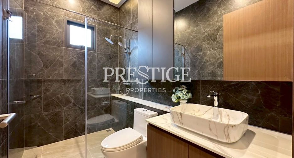 For rent そして for sale 4 ベッドルーム house in Bang Lamung, Chonburi