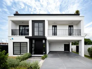 For Rent 5 Bedroom House In Bang Lamung, Chonburi