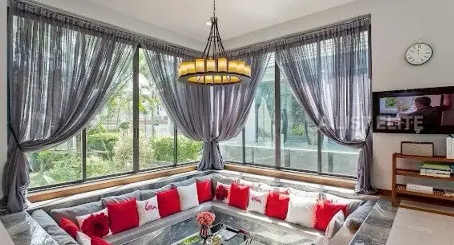 For rent 4 bedrooms house in Bang Lamung, Chonburi