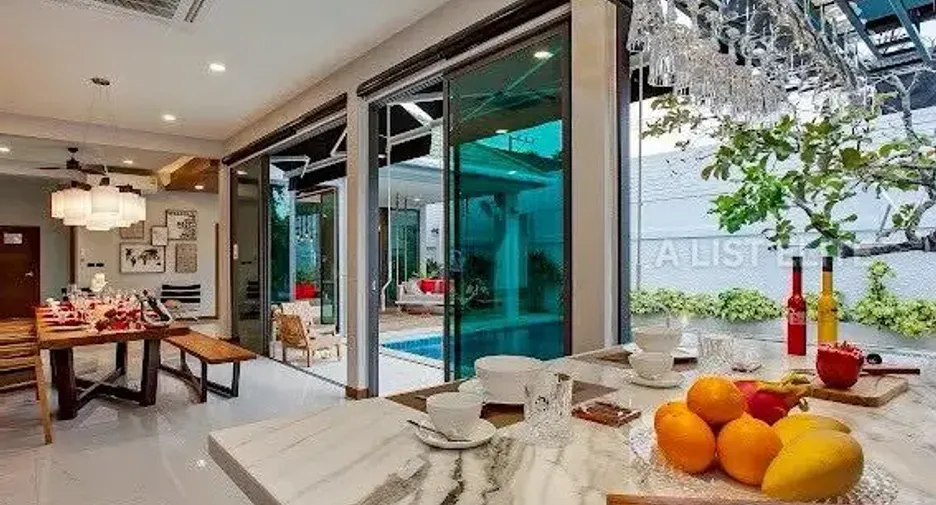 For rent 4 bedrooms house in Bang Lamung, Chonburi