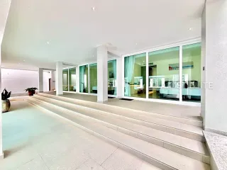 Haus zur Miete mit 6 Zimmer in Bang Lamung, Chonburi