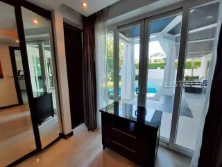 Haus zur Miete mit 4 Zimmer in Bang Lamung, Chonburi