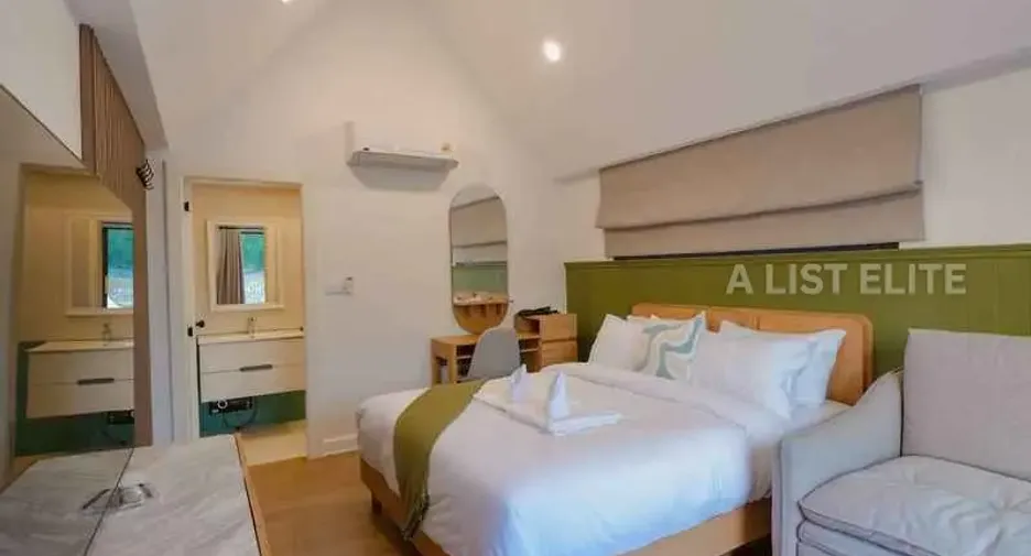 Casa en alquiler de 5 habitaciones en Bang Lamung, Chonburi