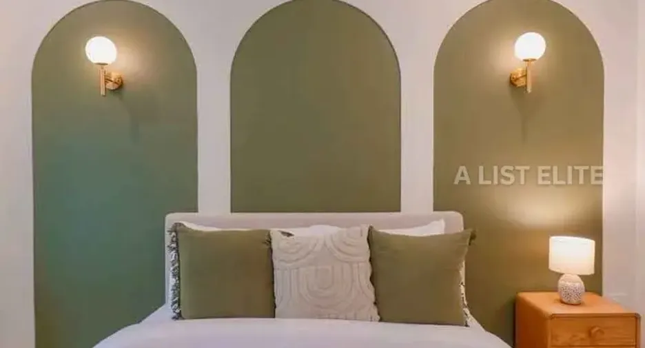 Casa en alquiler de 5 habitaciones en Bang Lamung, Chonburi