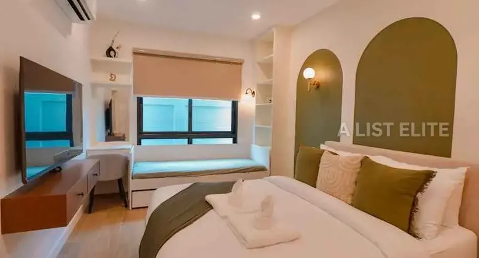 Casa en alquiler de 5 habitaciones en Bang Lamung, Chonburi