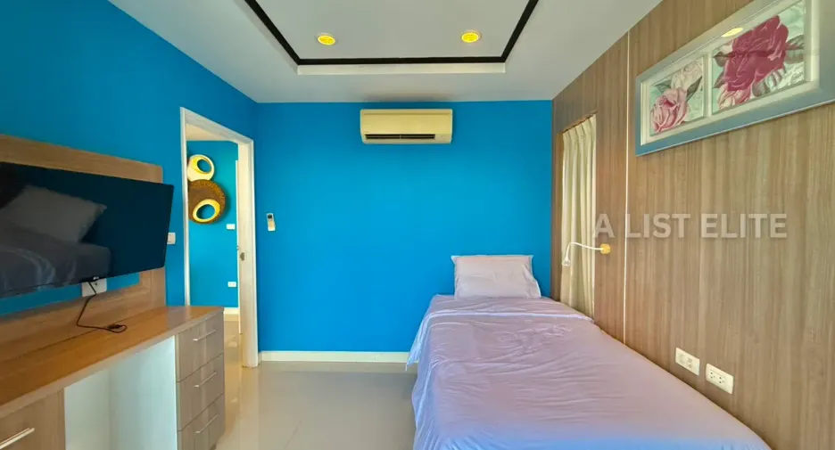 For sale 4 bedrooms condo in Bang Lamung, Chonburi
