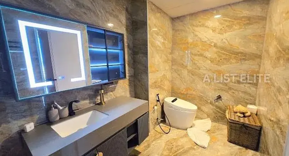 For rent 2 bedrooms condo 