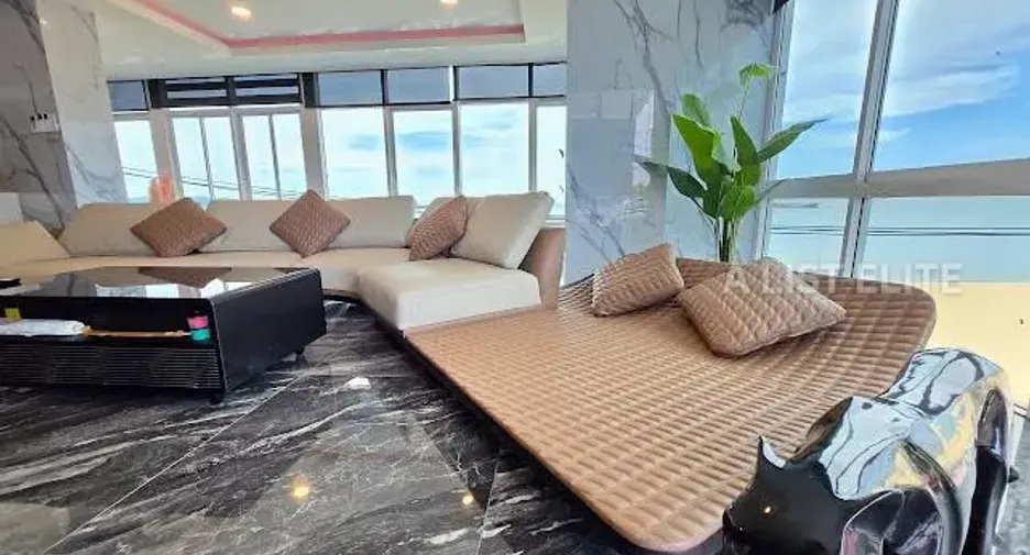 For rent 2 bedrooms condo 