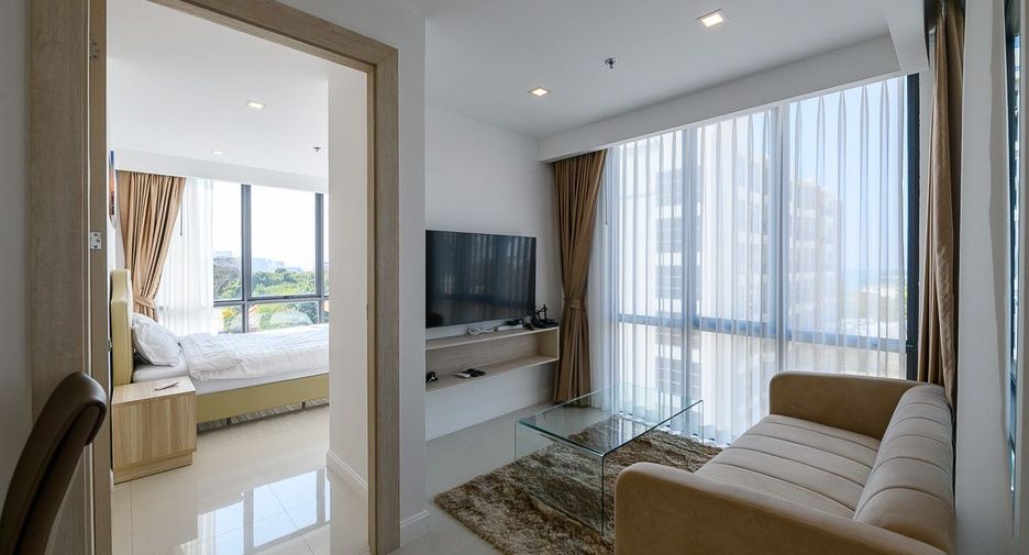 For rent 2 bedrooms condo in Bang Lamung, Chonburi