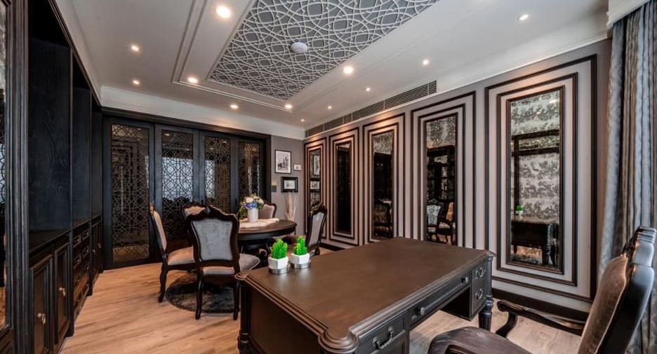Wohnung zur Miete mit 3 Zimmer in Pathum Wan, Bangkok