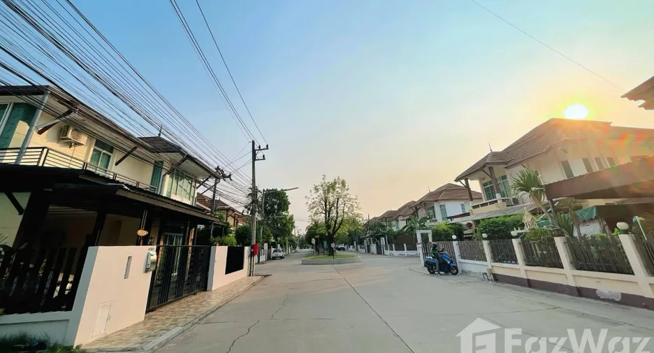 For rent 3 bedrooms house in Mueang Udon Thani, Udon Thani