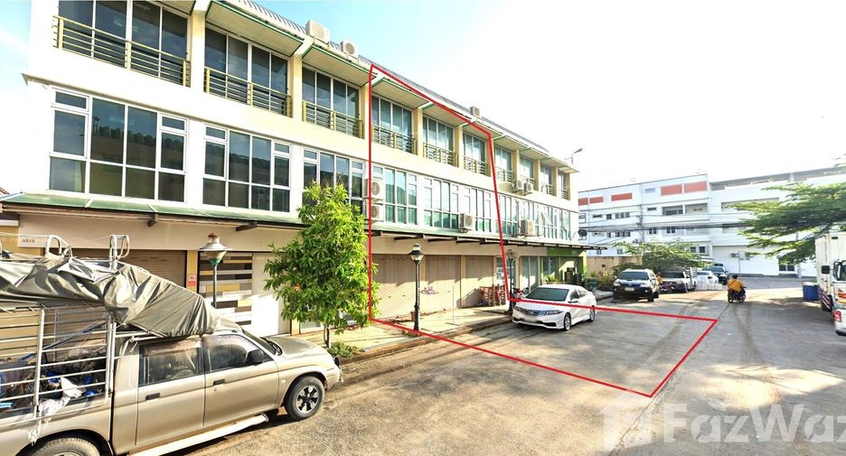 Аренда 3 спальни таунхаус в Khlong Luang, Патумтани