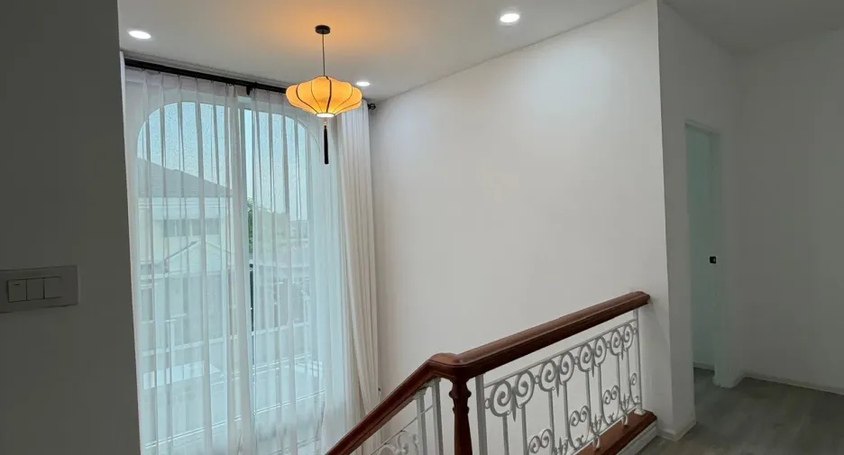 Casa en venta de 5 habitaciones en Thawi Watthana, Bangkok
