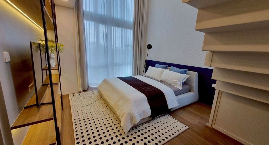 Haus zur Miete mit 4 Zimmer in Saphan Sung, Bangkok
