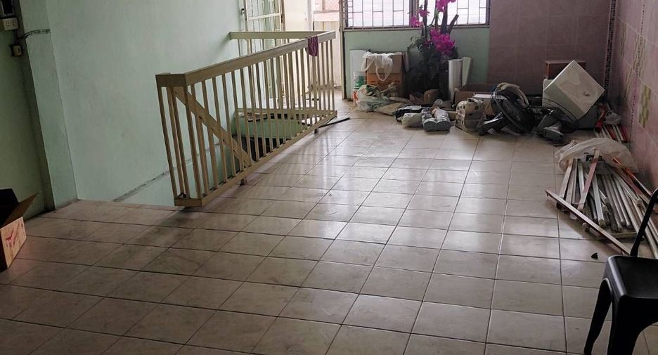 For rent retail Space in Mueang Chiang Mai, Chiang Mai