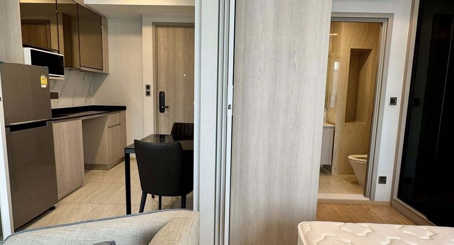 For rent 1 Beds condo in Watthana, Bangkok