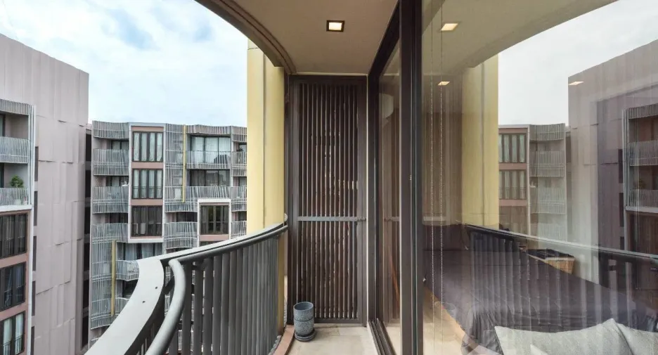 For sale 1 bed condo in Suan Luang, Bangkok