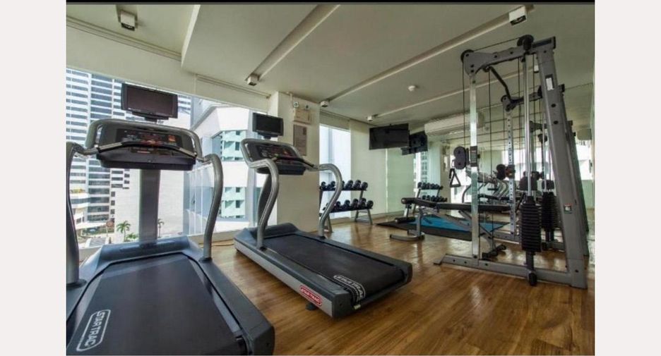 For rent 1 bed condo in Watthana, Bangkok
