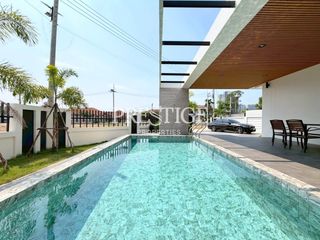 For sale 4 bedrooms house in Bang Lamung, Chonburi