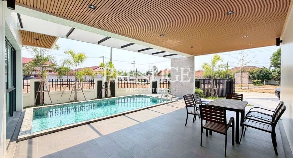 For sale 4 ベッドルーム house in Bang Lamung, Chonburi