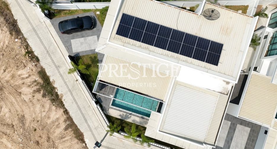 For sale 4 ベッドルーム house in Bang Lamung, Chonburi