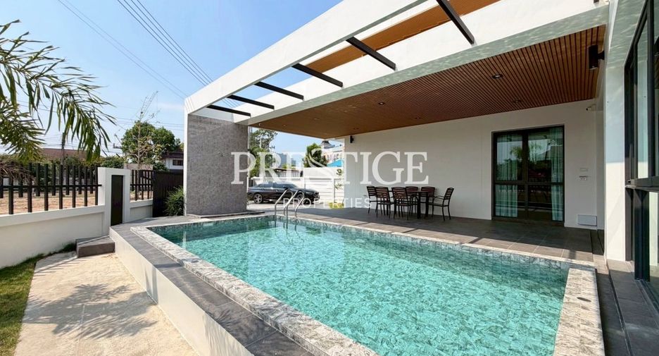 For sale 4 ベッドルーム house in Bang Lamung, Chonburi