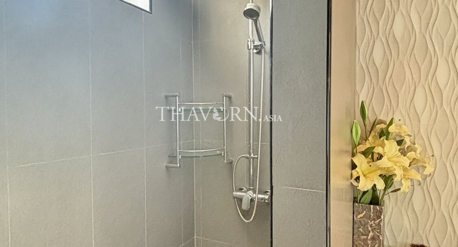 Haus zum Kauf mit 4 Zimmer in Bang Lamung, Chonburi