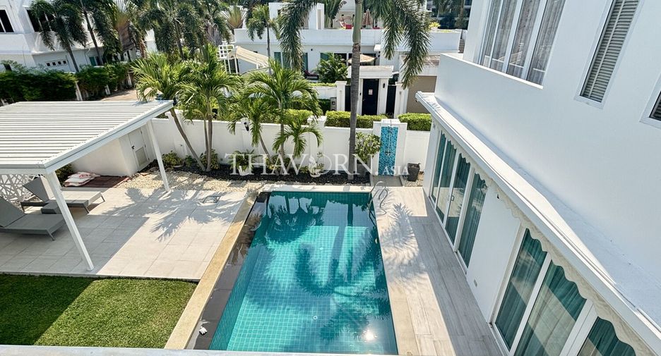 Haus zum Kauf mit 4 Zimmer in Bang Lamung, Chonburi