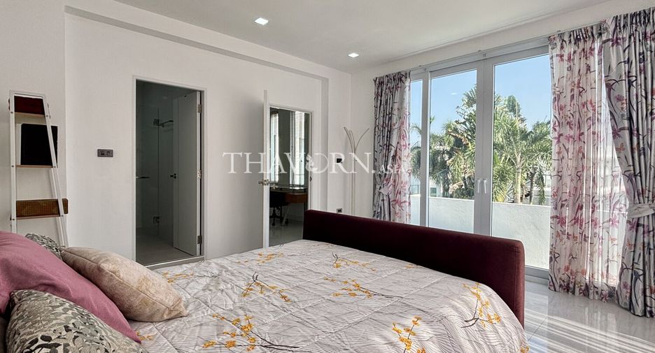 Haus zum Kauf mit 4 Zimmer in Bang Lamung, Chonburi