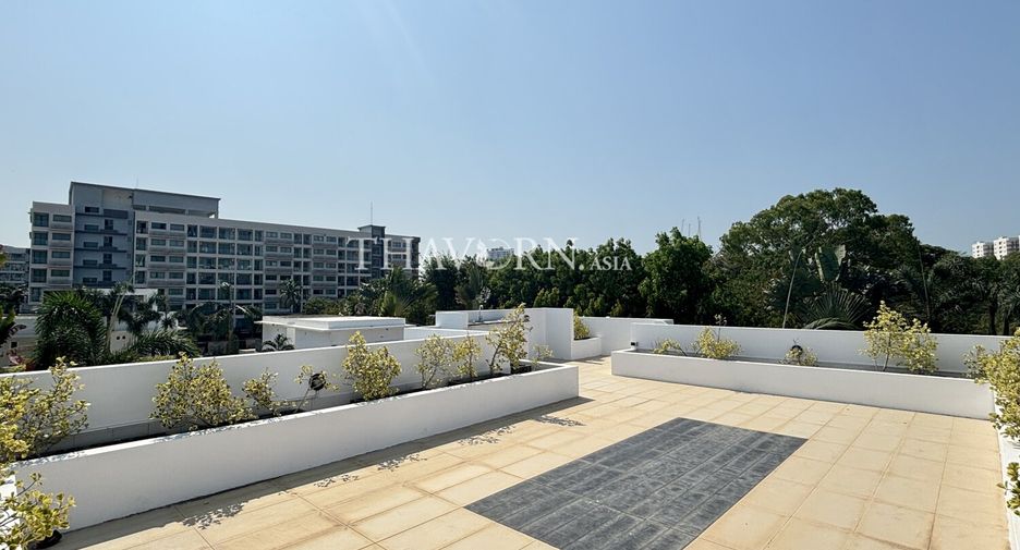 Haus zum Kauf mit 4 Zimmer in Bang Lamung, Chonburi