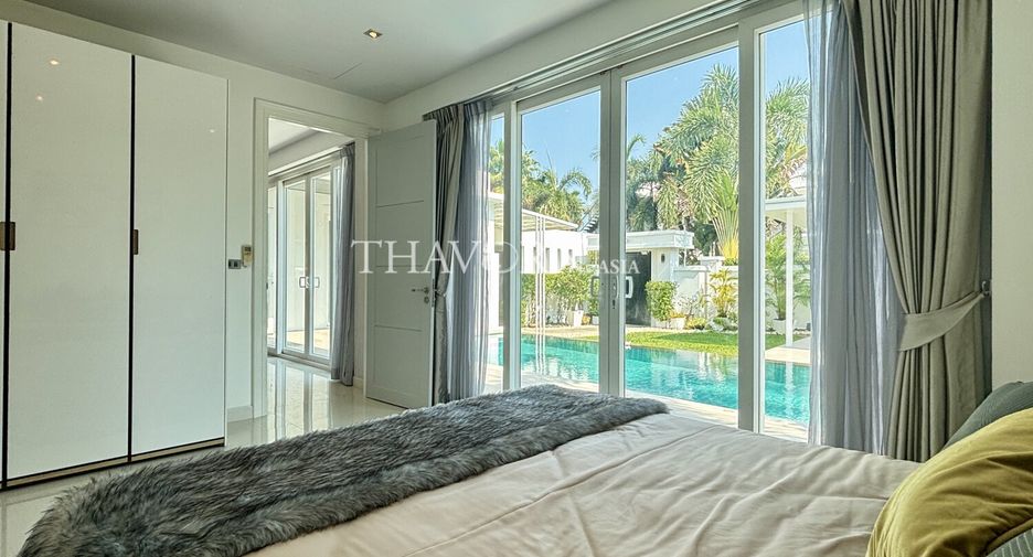 Haus zum Kauf mit 4 Zimmer in Bang Lamung, Chonburi