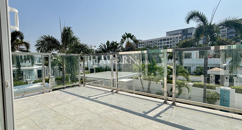 Haus zum Kauf mit 4 Zimmer in Bang Lamung, Chonburi