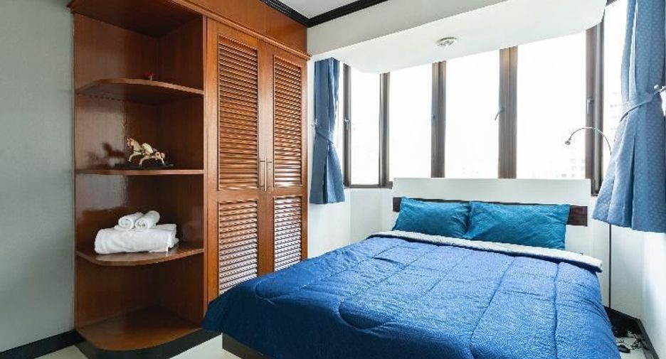 For sale and for rent 3 bedrooms condo in Khlong Toei, Bangkok