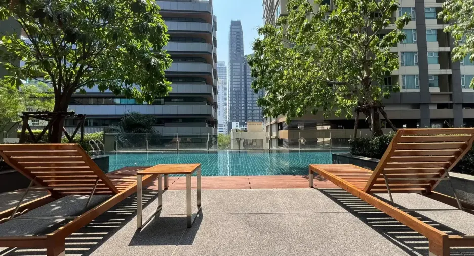 For rent 1 bed condo in Watthana, Bangkok