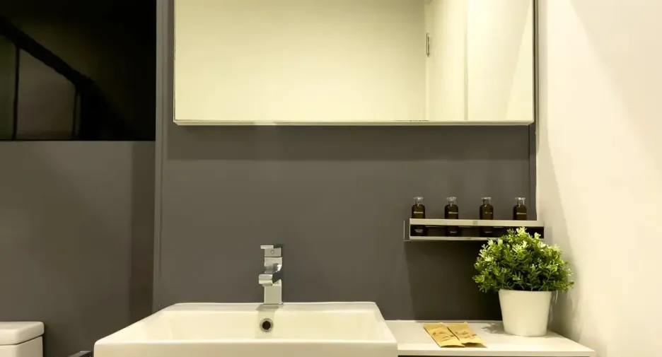 For rent 2 bedrooms condo in Phra Khanong, Bangkok