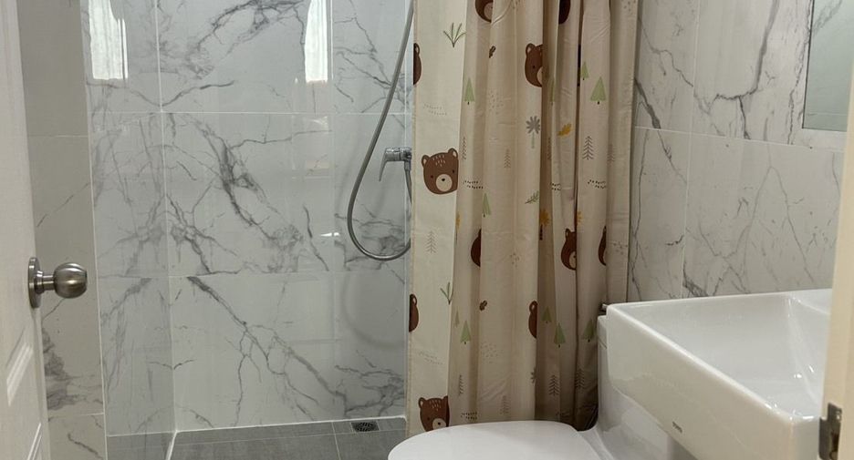 For rent 2 bedrooms condo in Phaya Thai, Bangkok