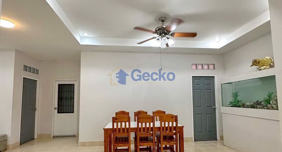 For rent and for sale 3 bedrooms house in Bang Lamung, Chonburi