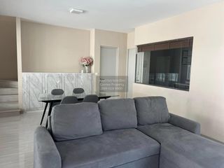 出租 3 卧室 独立屋 在 Prawet, 曼谷