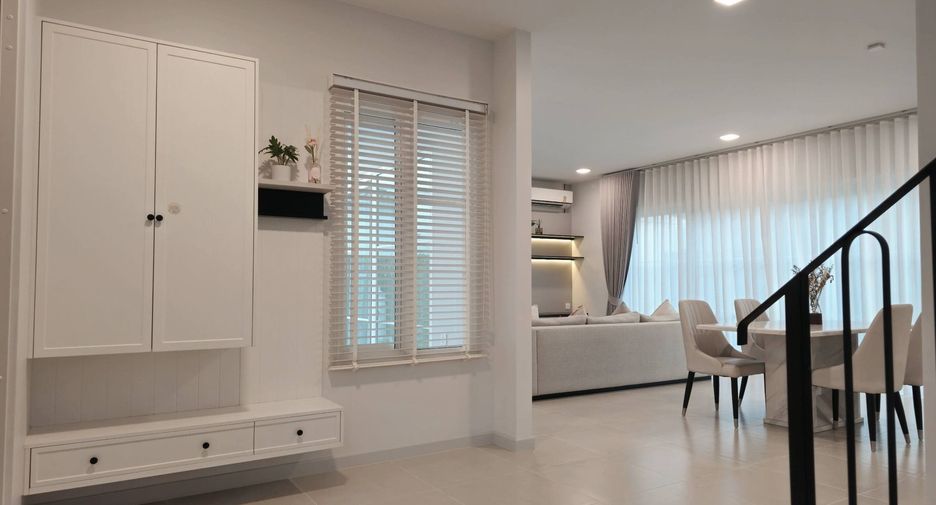 For rent 3 ベッドルーム house in Bang Phli, Samut Prakan