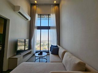 Condo en alquiler de 2 habitaciones en Phra Khanong, Bangkok
