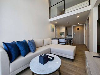 Condo en alquiler de 2 habitaciones en Phra Khanong, Bangkok