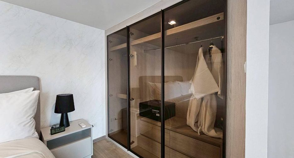Condo en alquiler de 1 habitaciones en Phra Khanong, Bangkok