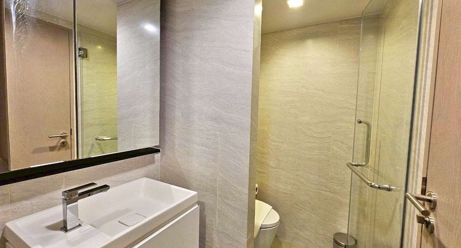 For rent 1 bed condo in Phra Khanong, Bangkok