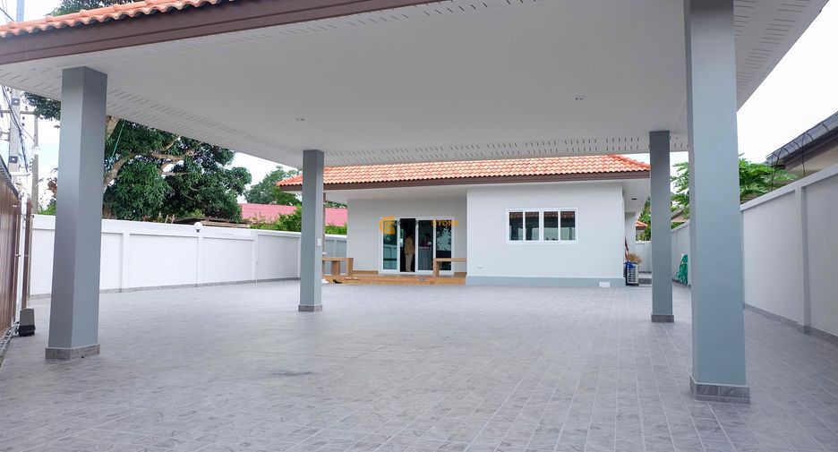 For rent 3 bedrooms house in Bang Lamung, Chonburi