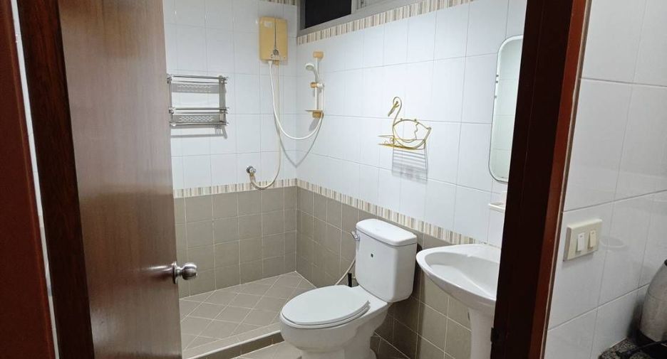 For rent studio apartment in Khlong Toei, Bangkok
