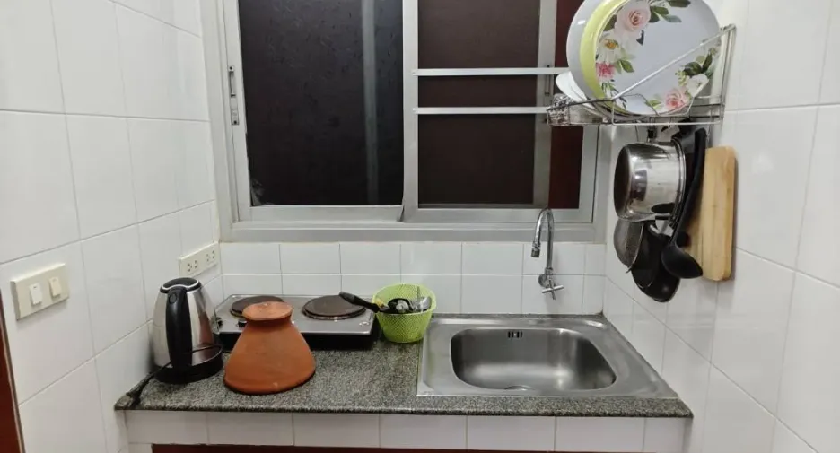 For rent studio apartment in Khlong Toei, Bangkok