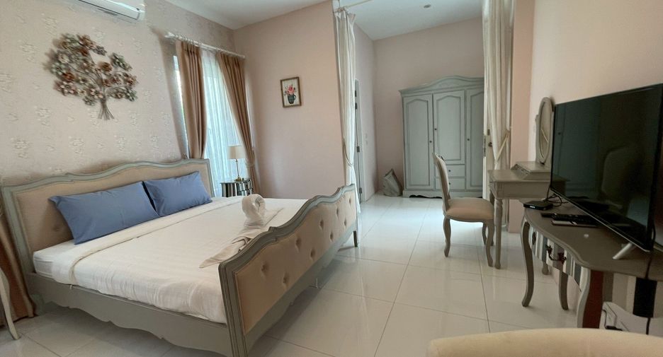 For rent 4 bedrooms villa in Hua Hin, Prachuap Khiri Khan
