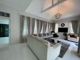 For rent 4 bedrooms villa in Hua Hin, Prachuap Khiri Khan