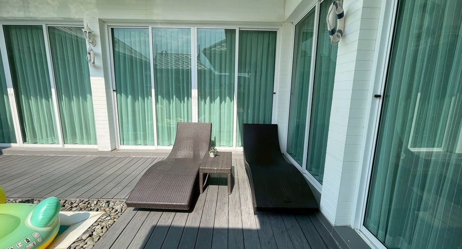 For rent 4 bedrooms villa in Hua Hin, Prachuap Khiri Khan