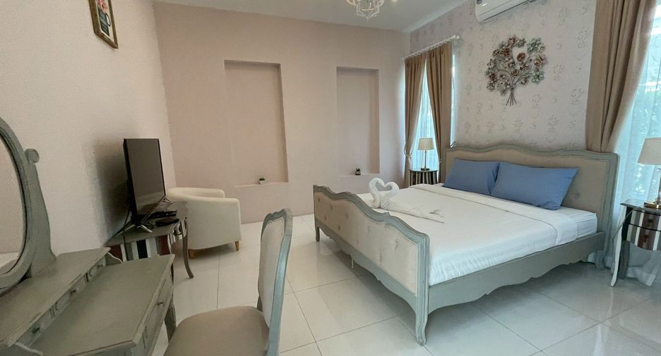 For rent 4 bedrooms villa in Hua Hin, Prachuap Khiri Khan